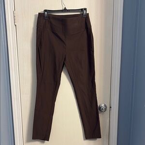 Worthington Dark Brown Cropped Pants